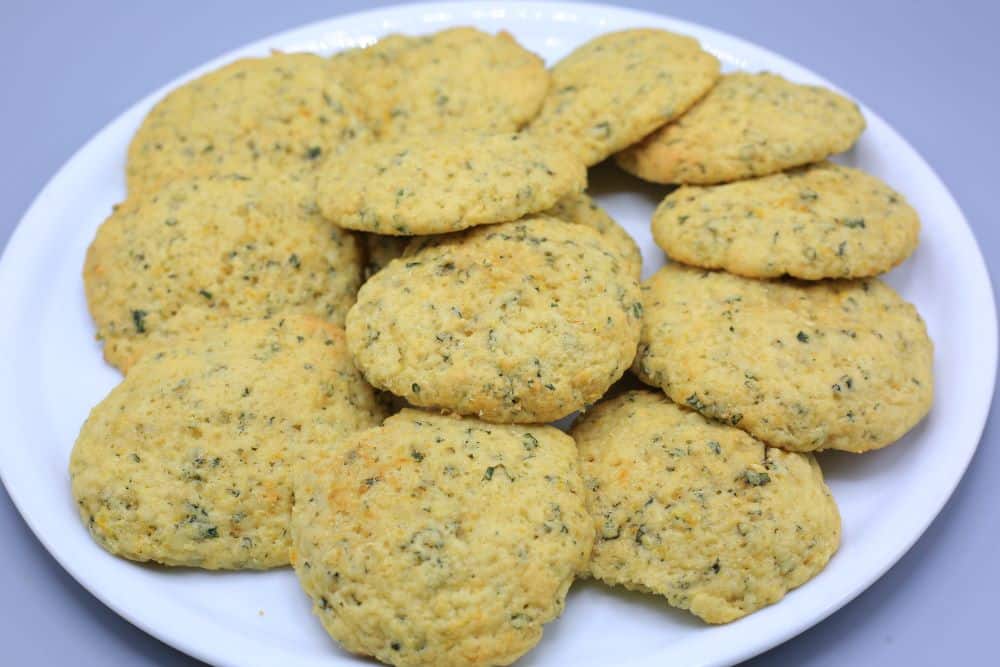 كوكيز القرنبيط بالنعناع والليمون