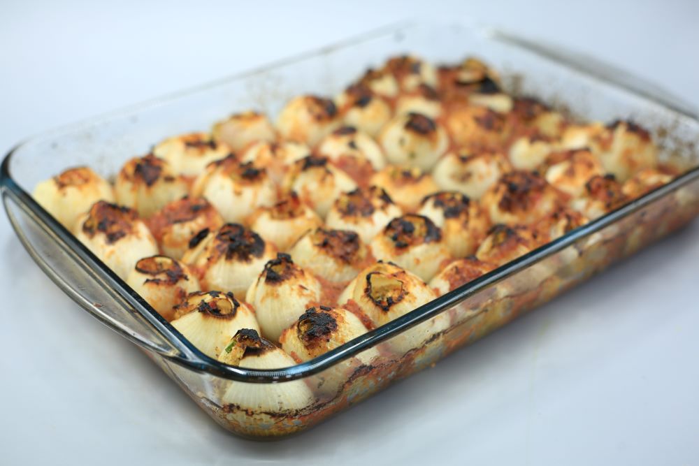 محشي بصل باللحمة المفرومة