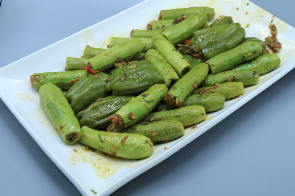 محشي كوسة وفلفل بالفريك واللحمة المفرومة