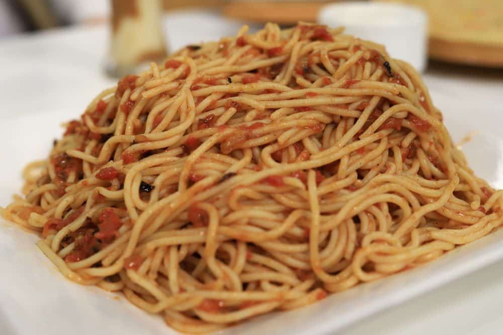 مكرونة بالبصل المكرمل