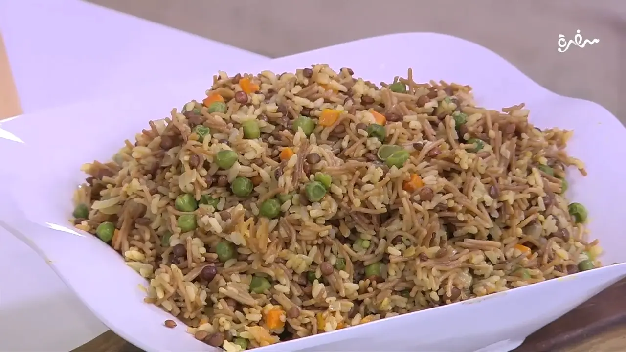 أرز بالشعرية بالعدس