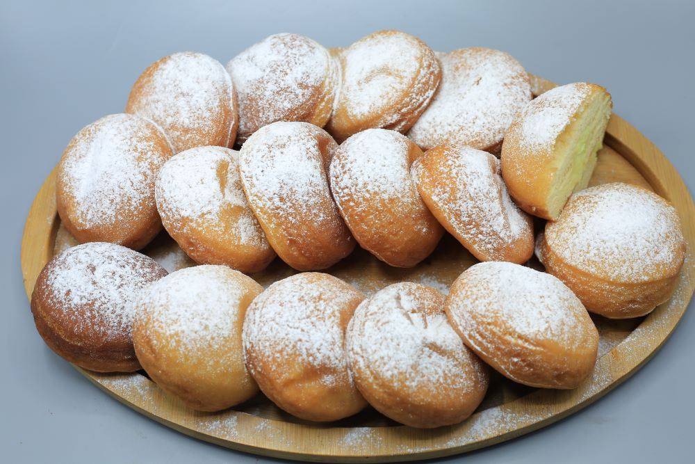 دونتس بكاسترد الليمون