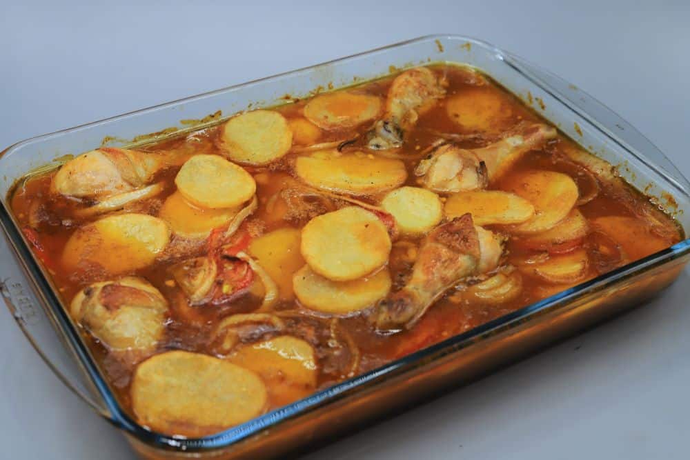 صينية بطاطس بالدجاج