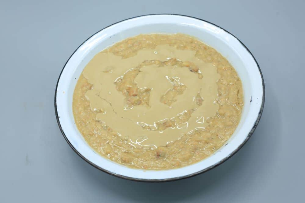 فول بالطحينة