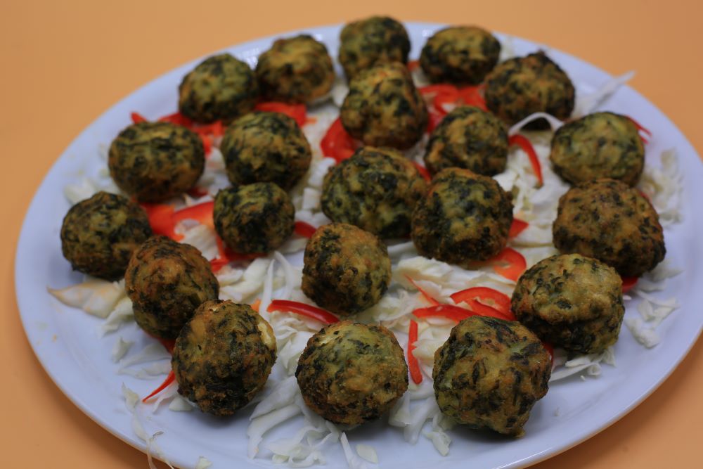 كرات السبانخ والقريش