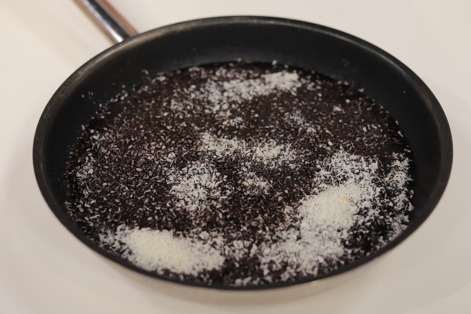 كيكة الطاسة بالشوكولاتة