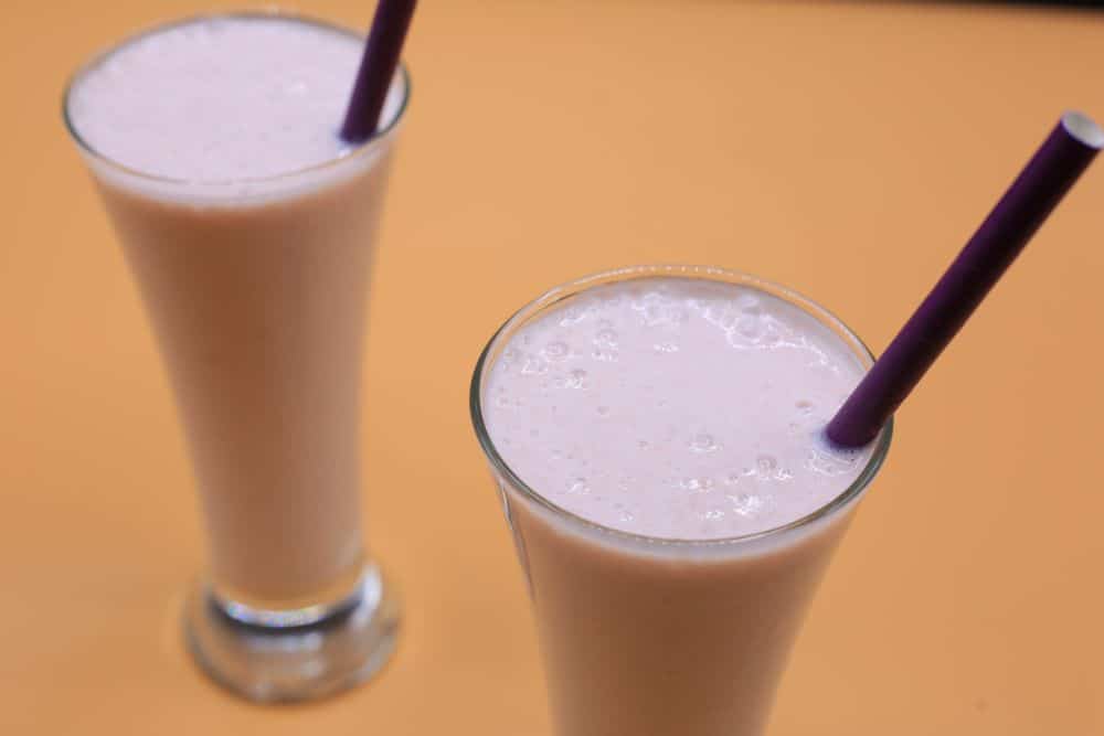 مشروب الزبادي بالرمان