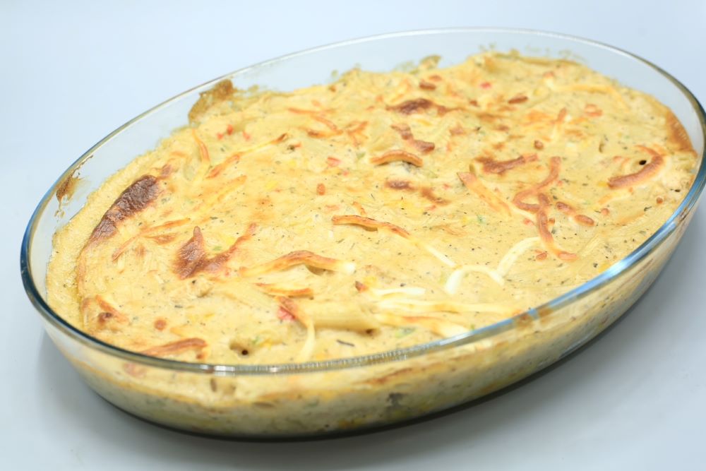 مكرونة بالدجاج وايت صوص