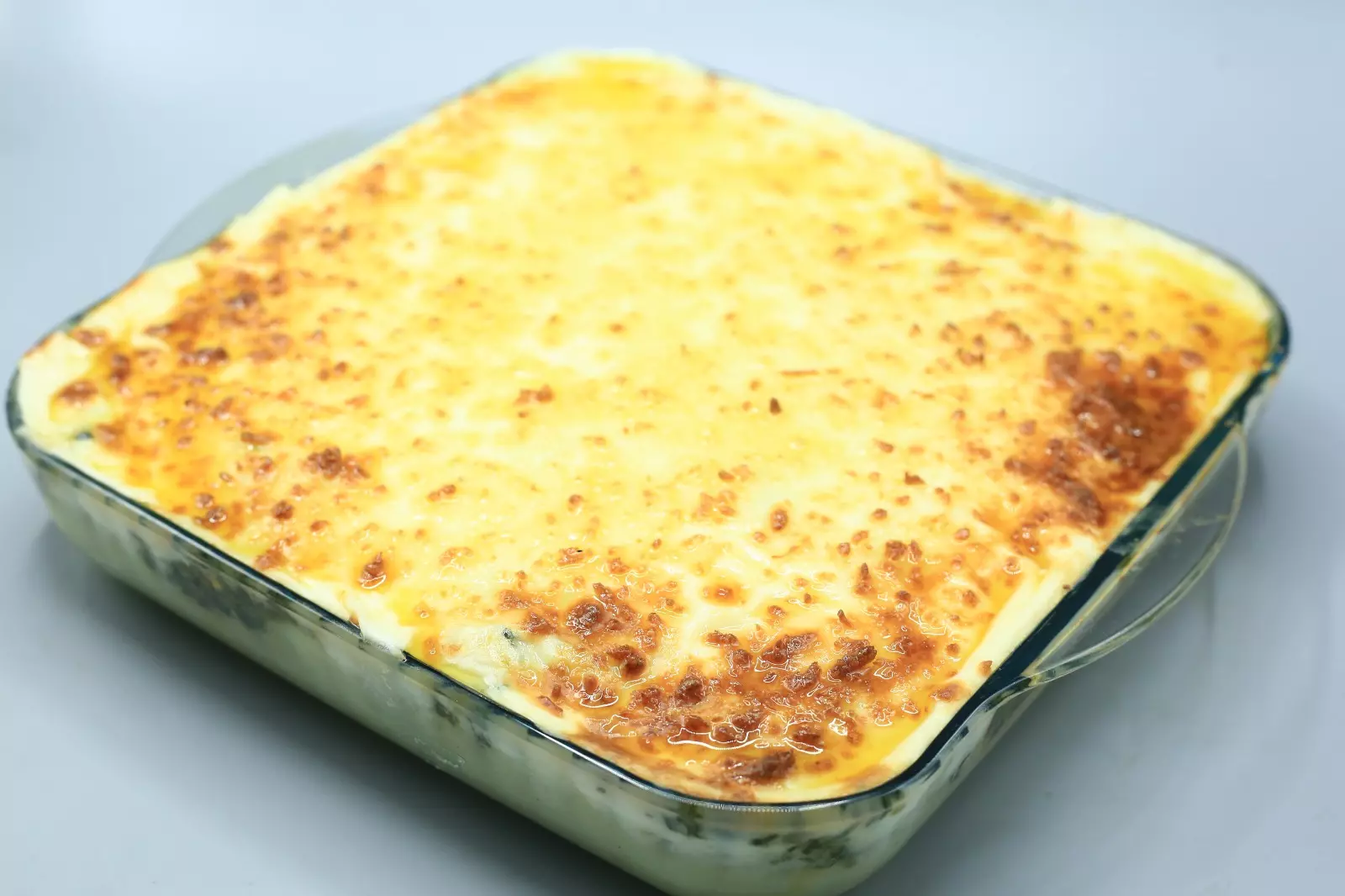 ‎صينية بطاطس بالبشاميل