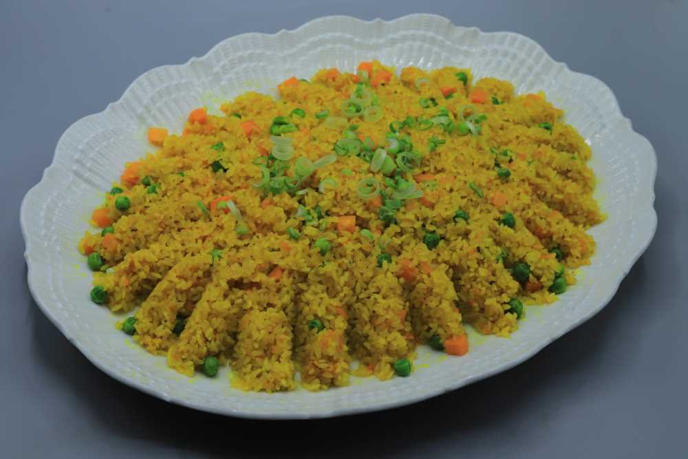 أرز بالبسلة والجزر