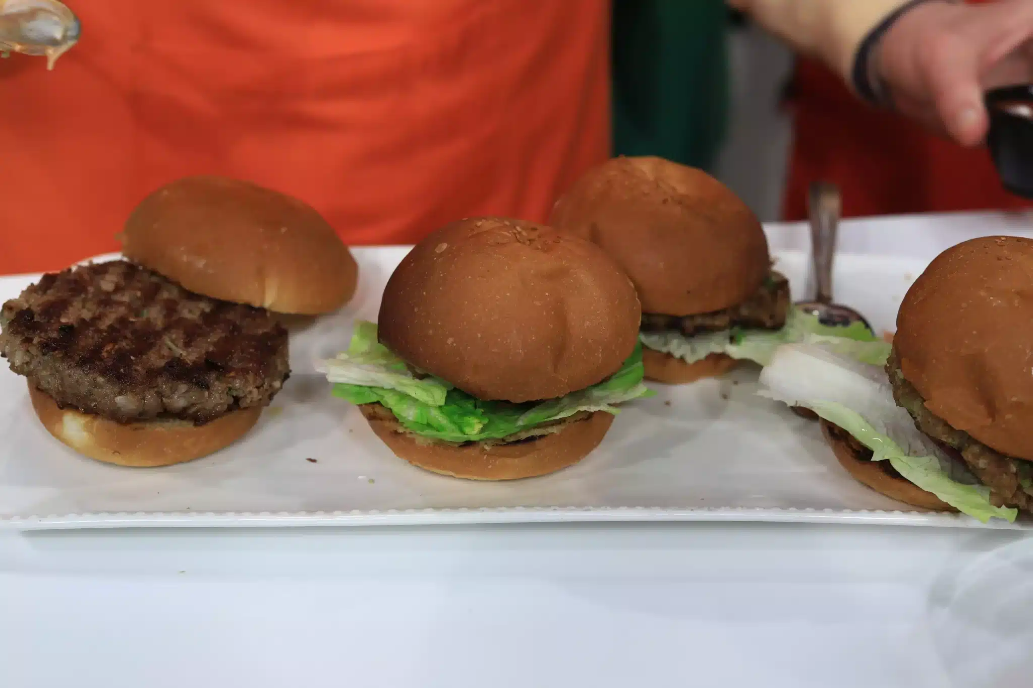 البرجر الحار