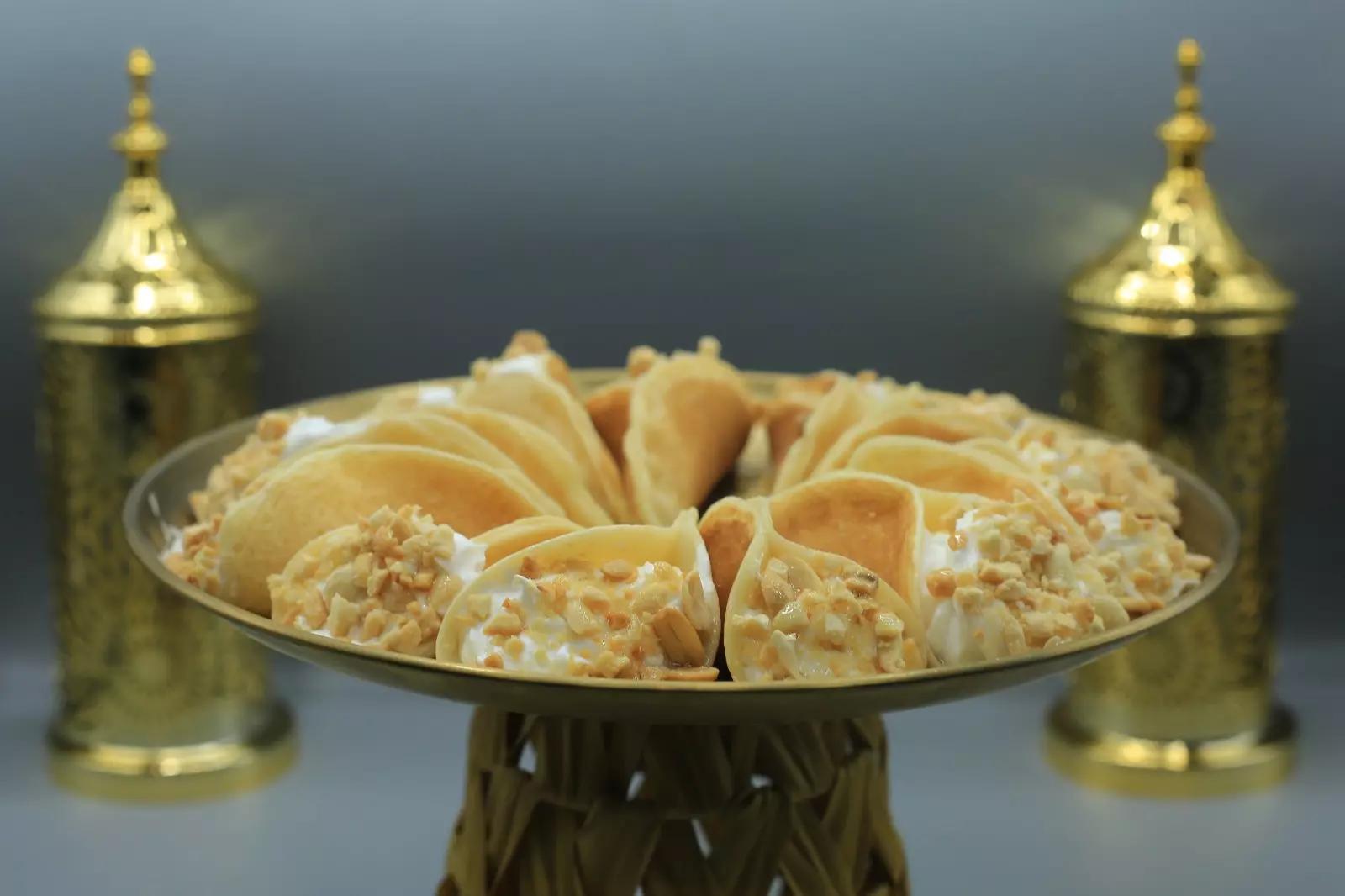 القطايف بطريقة توتا