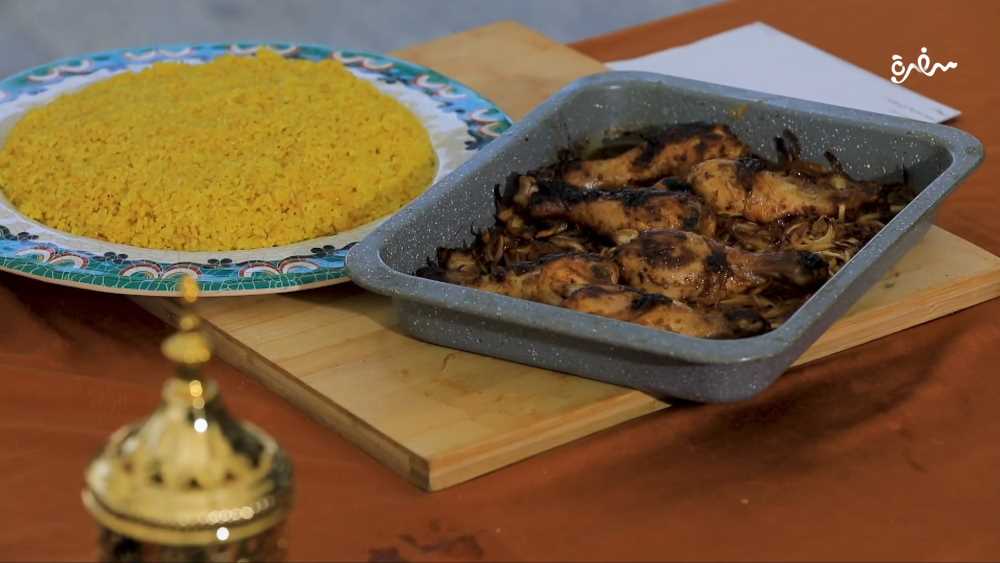 دبابيس مشوية على الطاسة