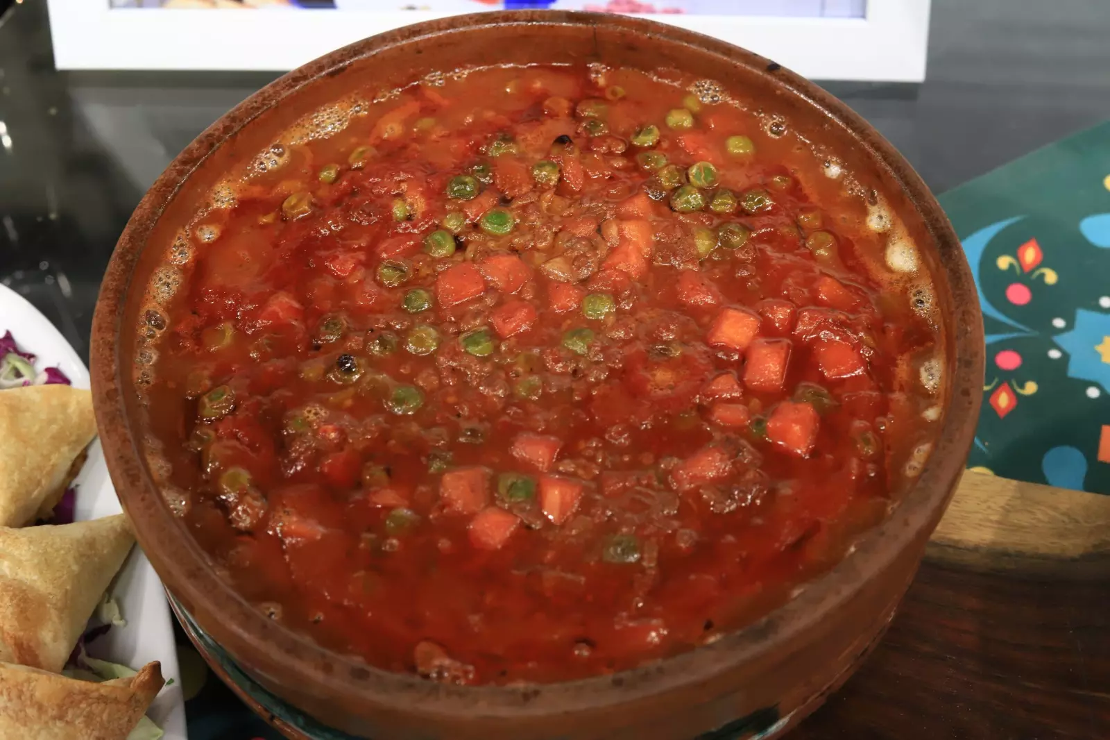 طاجن بسلة بالجزر