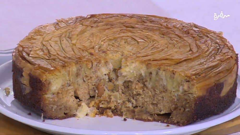 كيك البقلاوة بالعسل