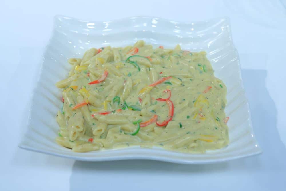 مكرونة وايت صوص