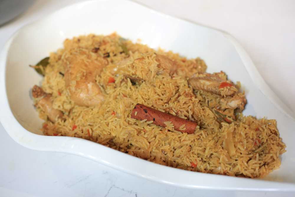 أرز مكرمل بالدجاج