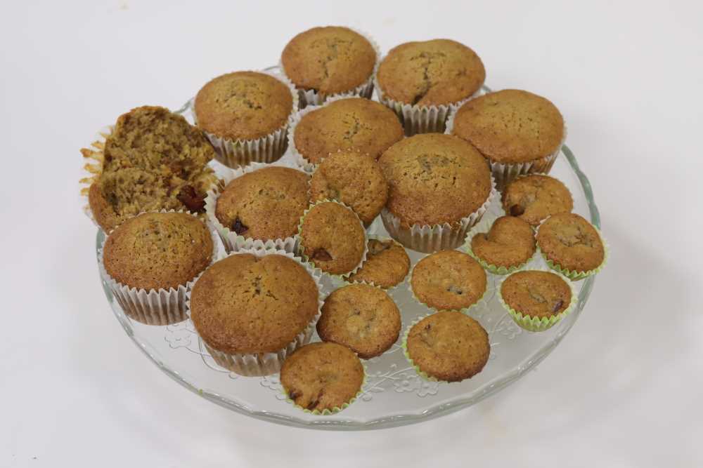 كب كيك بالقهوة والتمر