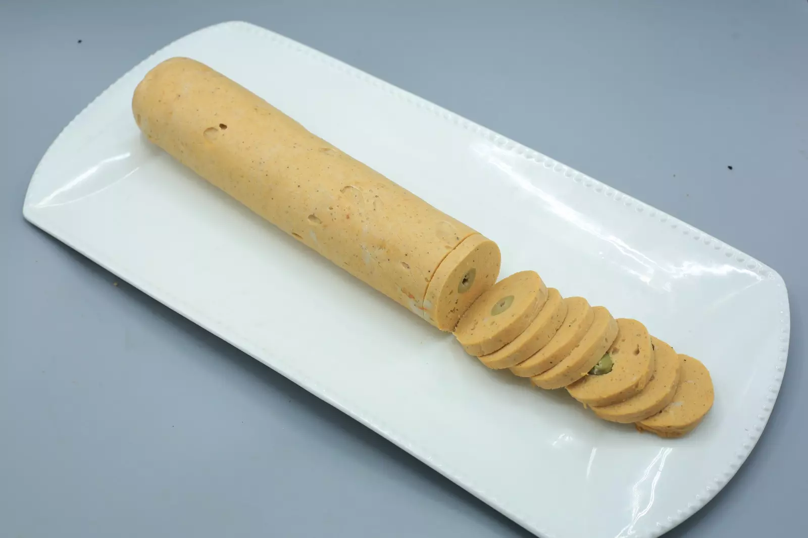 لانشون دجاج بالعدس