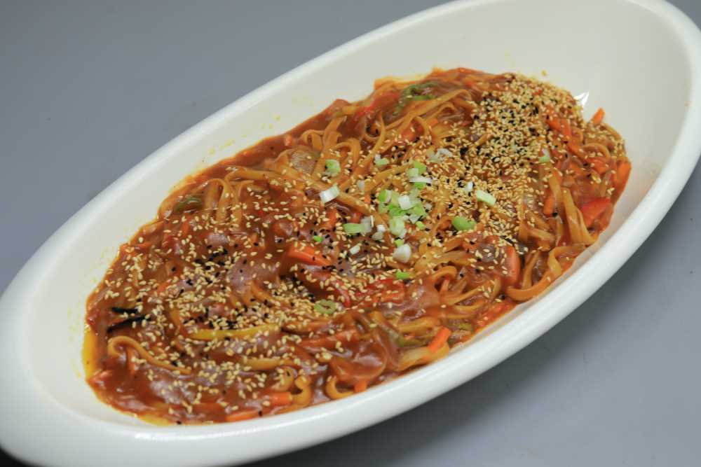 نودلز سويت آند ساور