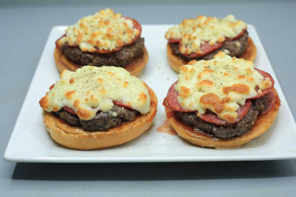 بيتزا البرجر