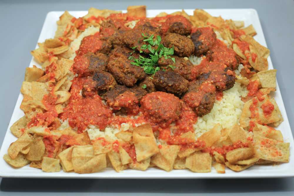 فتة بالكفتة