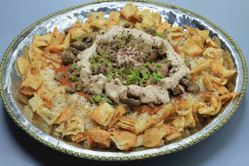 فتة كبدة إسكندراني بطريقة ساندرا