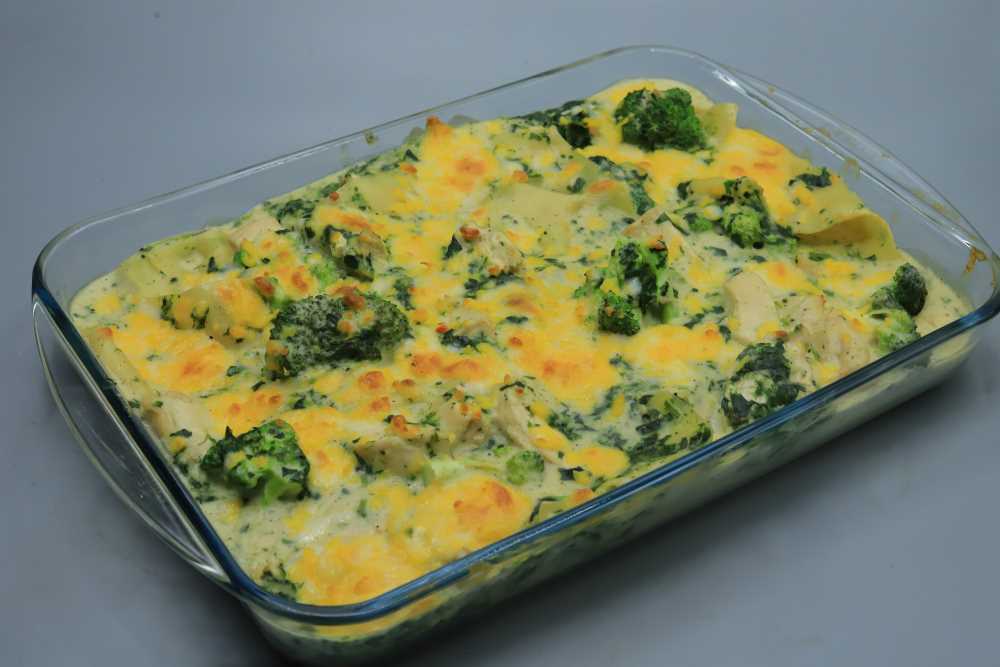 لازانيا الدجاج والبروكلي