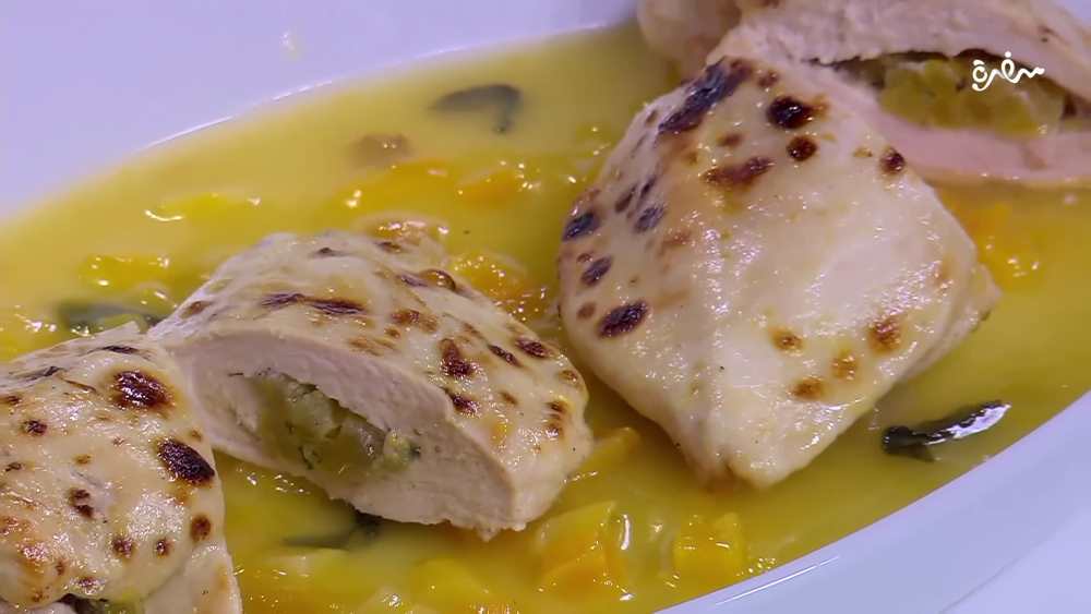 دجاج محشي بالمشمش