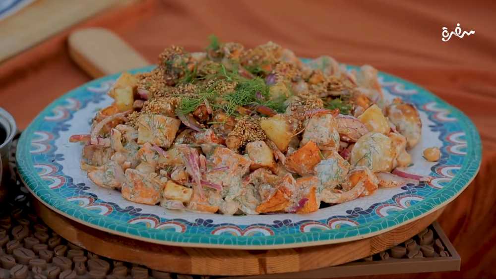 سلطة البطاطا المشوية بالحمص