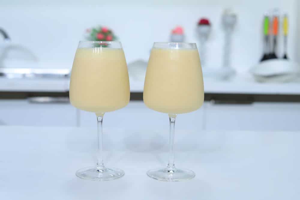 عصير مشمش باللبن