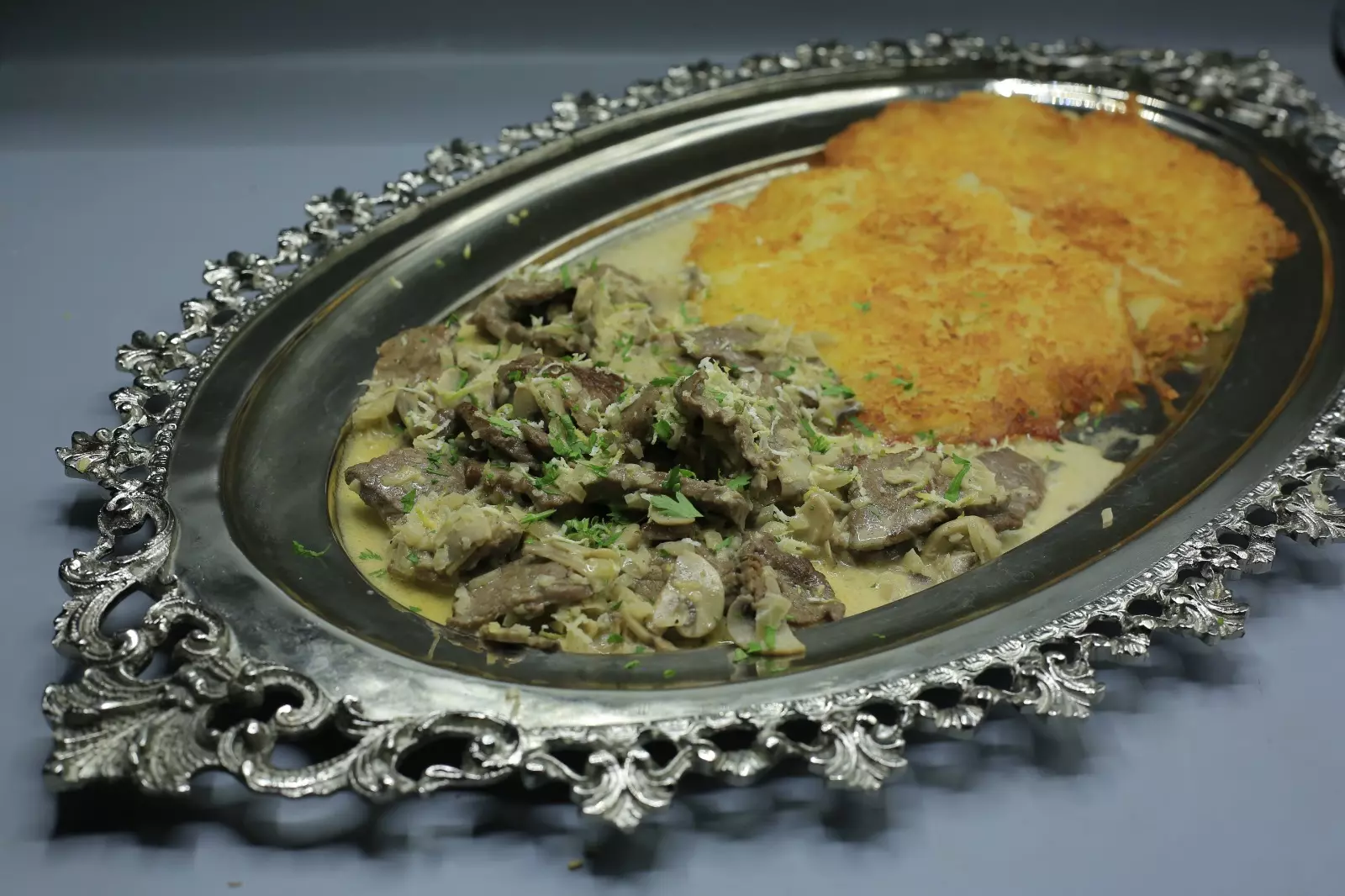 لحم زيوريكواز