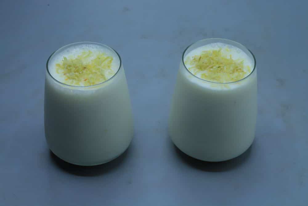 ليمون بالحليب المكثف