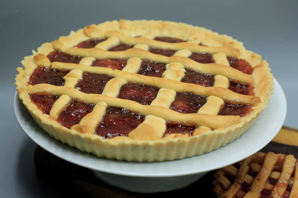 باستا فلورا بمربى الفراولة