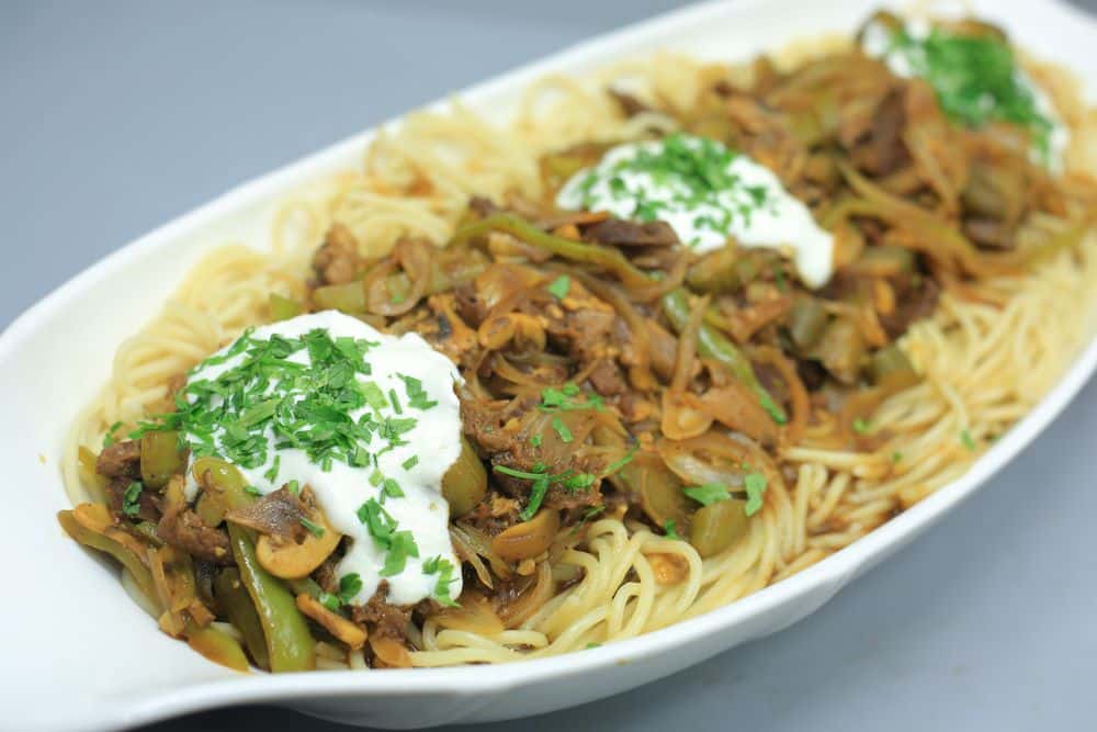 بيف استراجانوف