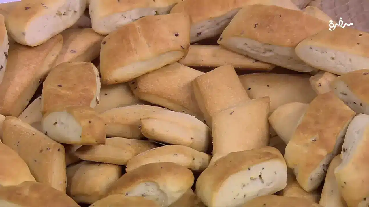 قراقيش ينسون من نجلاء