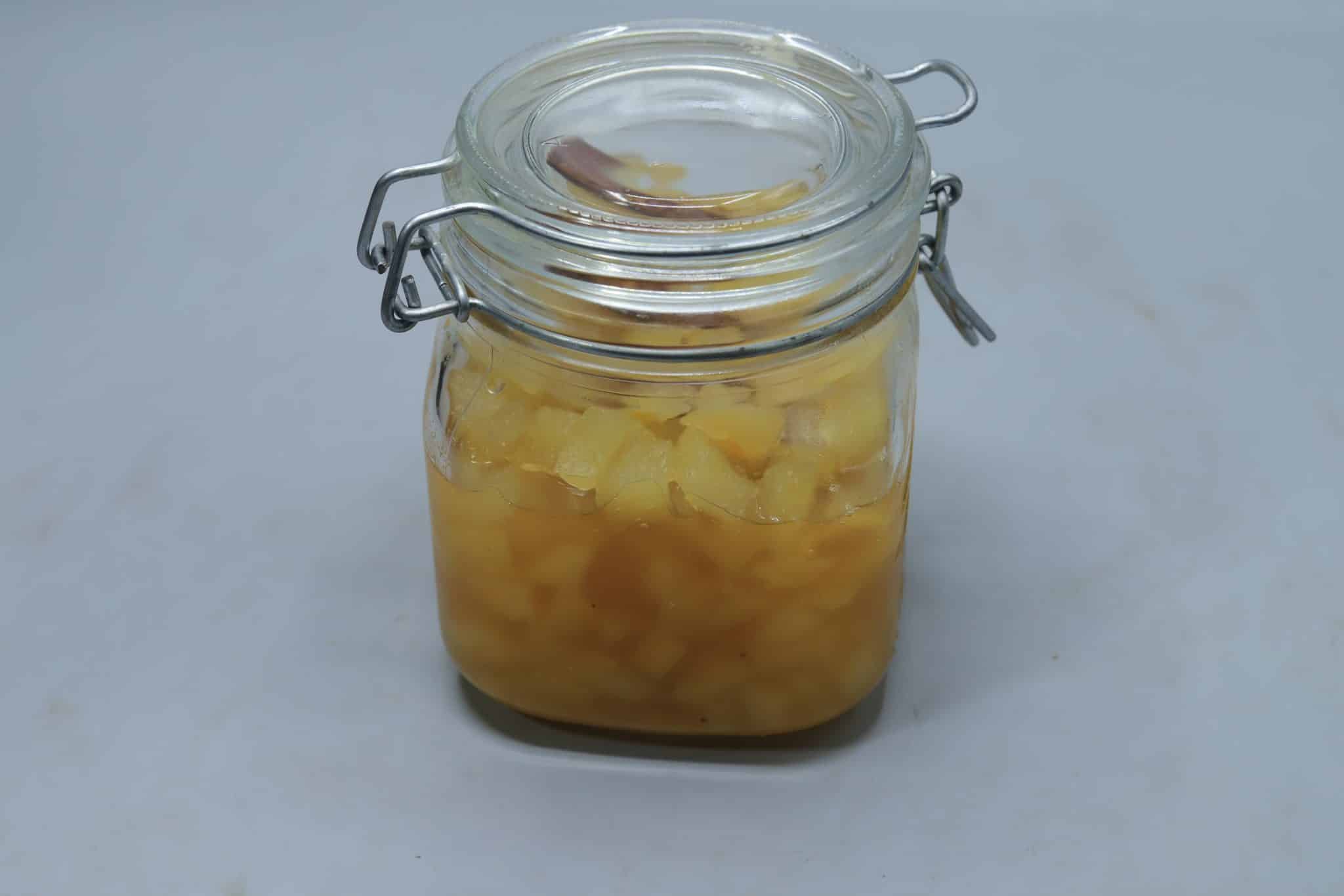 مربى كمثرى من أميرة شنب