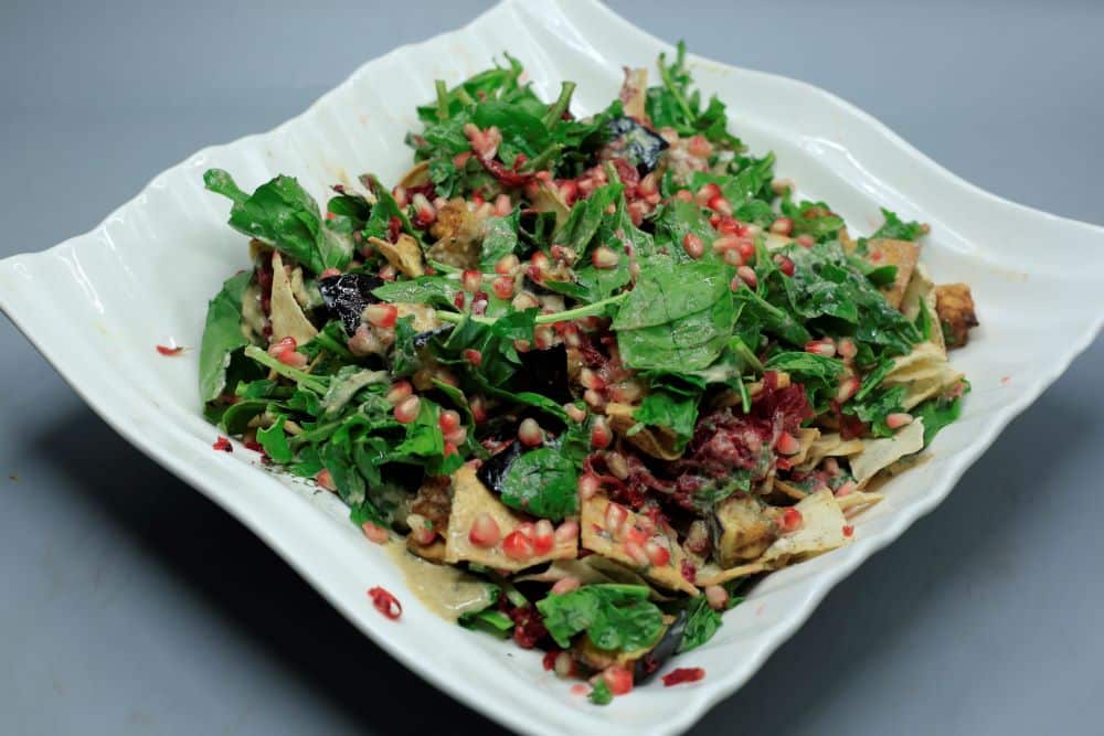 سلطة الباذنجان والبنجر