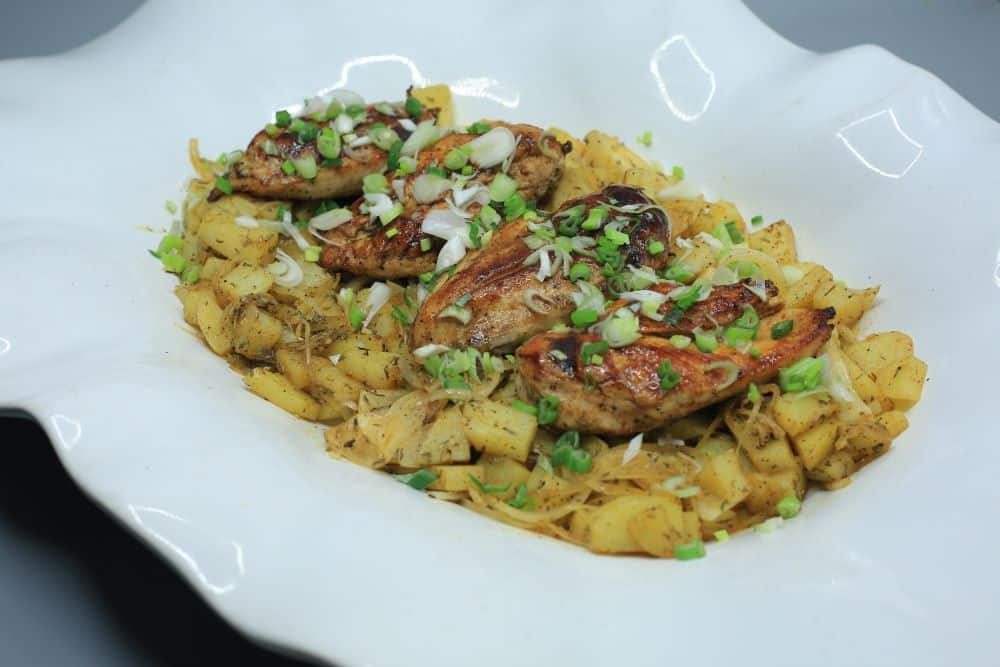 صدور الدجاج مع البطاطس