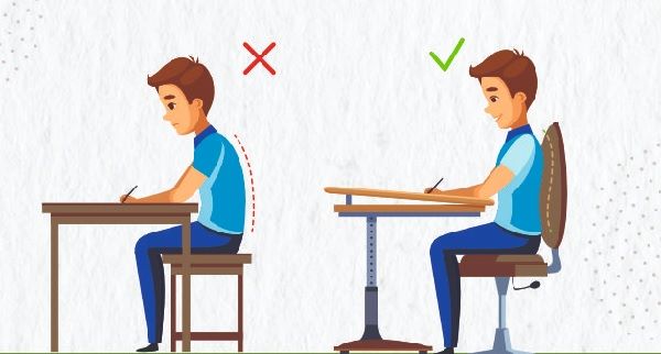 وضعية الجلوس الصحيحة للمذاكرة