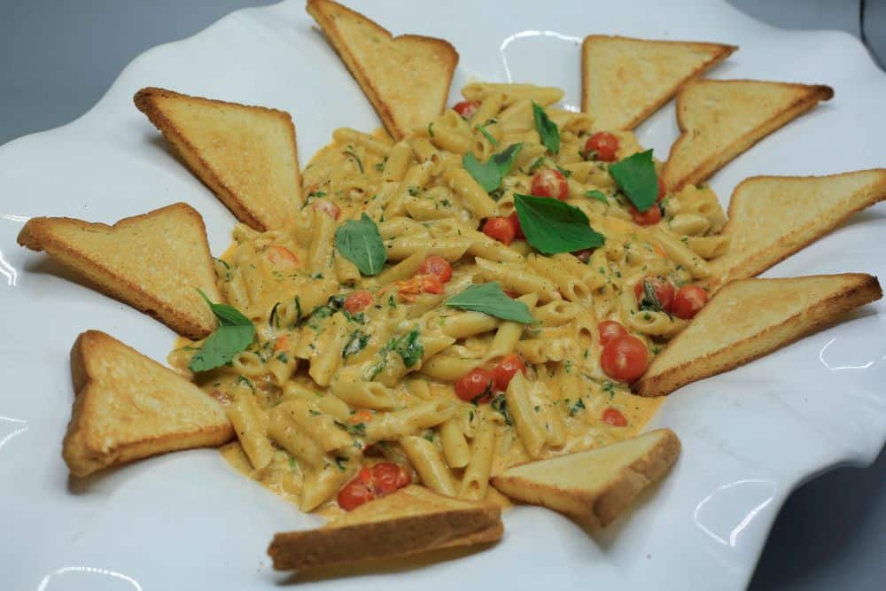 مكرونة بالجبن