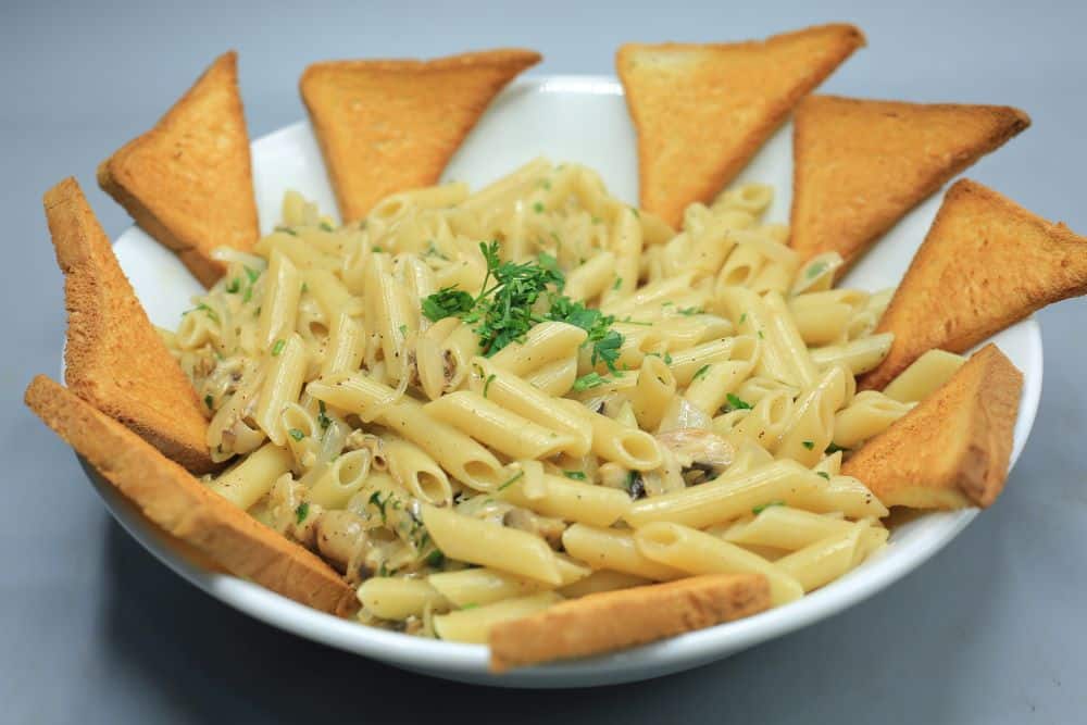 مكرونة كريمي