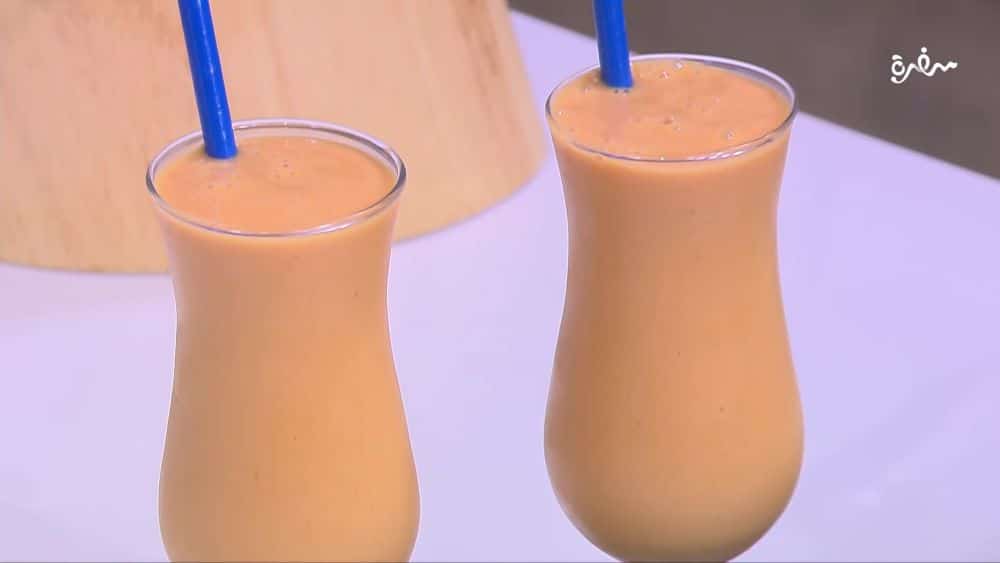 ميلك شيك فراولة بالمانجو