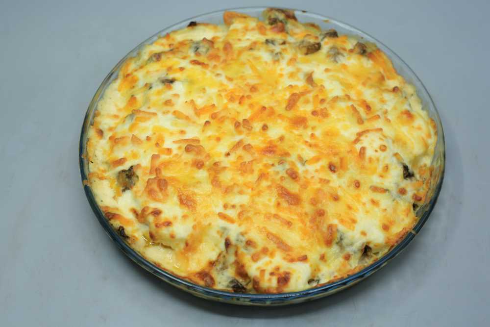 صينية بطاطس بالمشروم والجبن