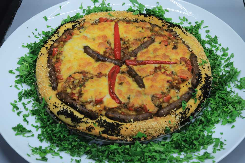 فطيرة السجق