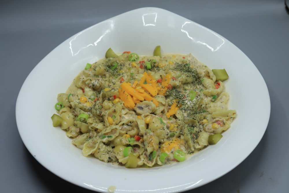 مكرونة بالتونة