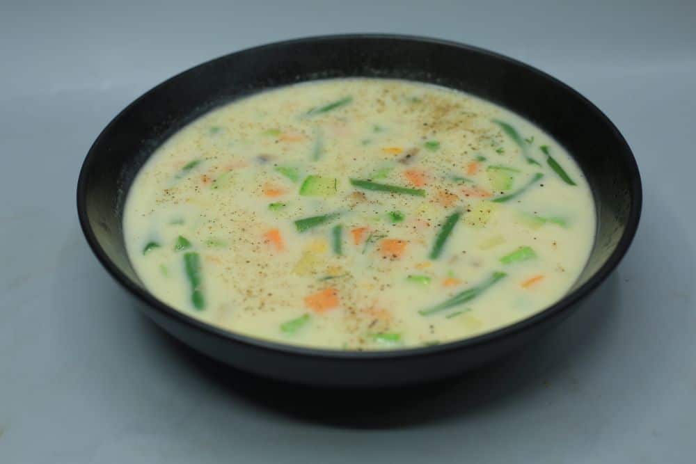 شوربة خضار بالكريمة