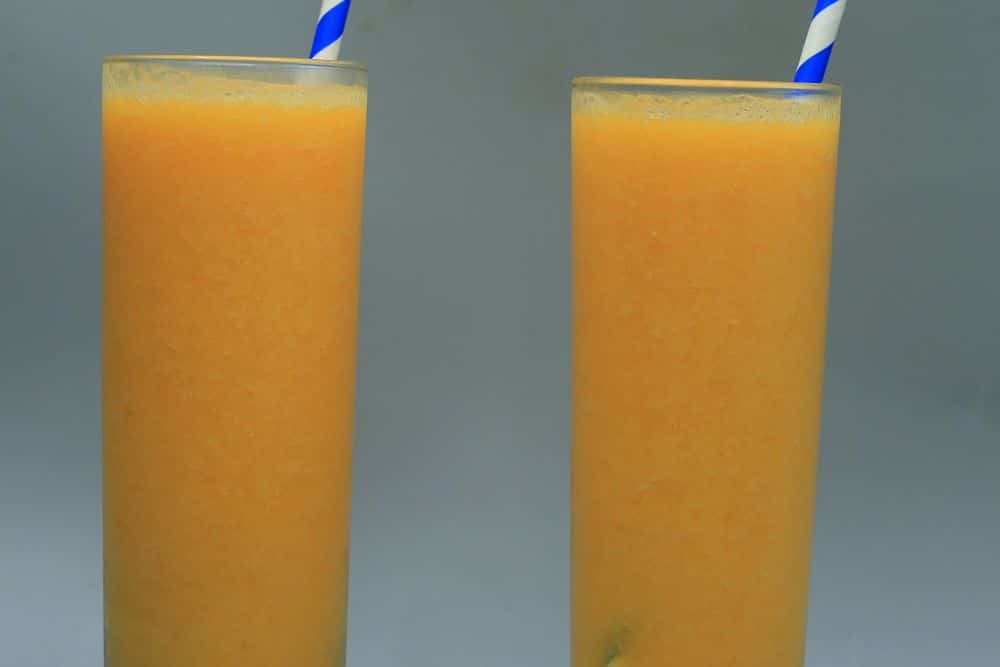 عصير جزر بالأناناس والبرتقال