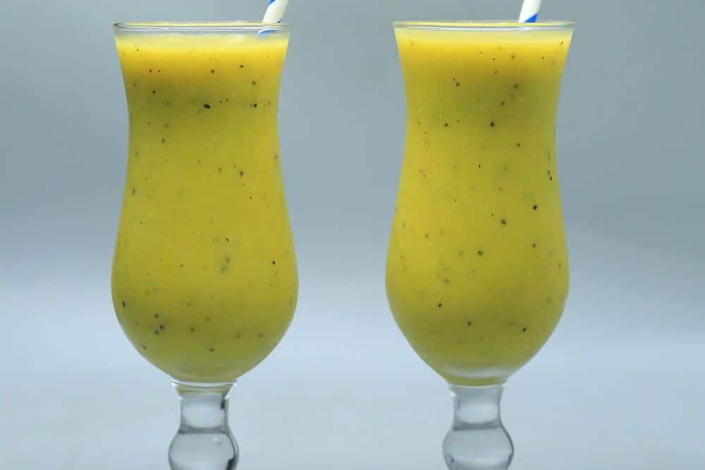 عصير مانجو بالكيوي