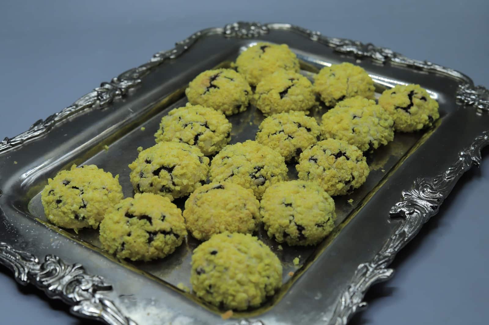 كوكيز مغلف برقائق الذرة